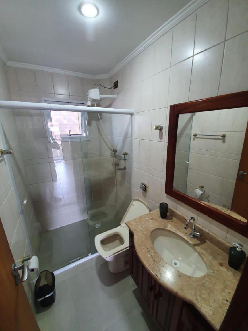 Vila Lorenzi & Apartamentos Ubatuba Exterior foto