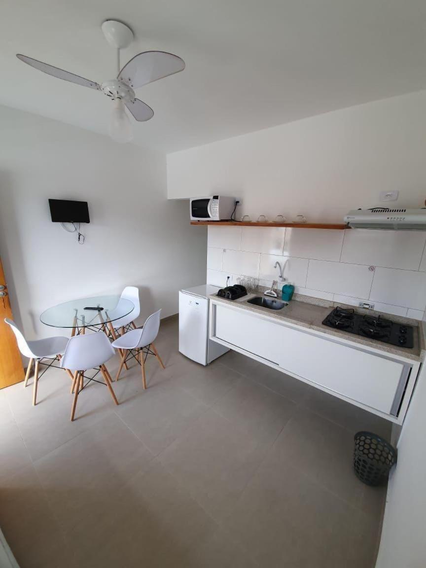 Vila Lorenzi & Apartamentos Ubatuba Exterior foto
